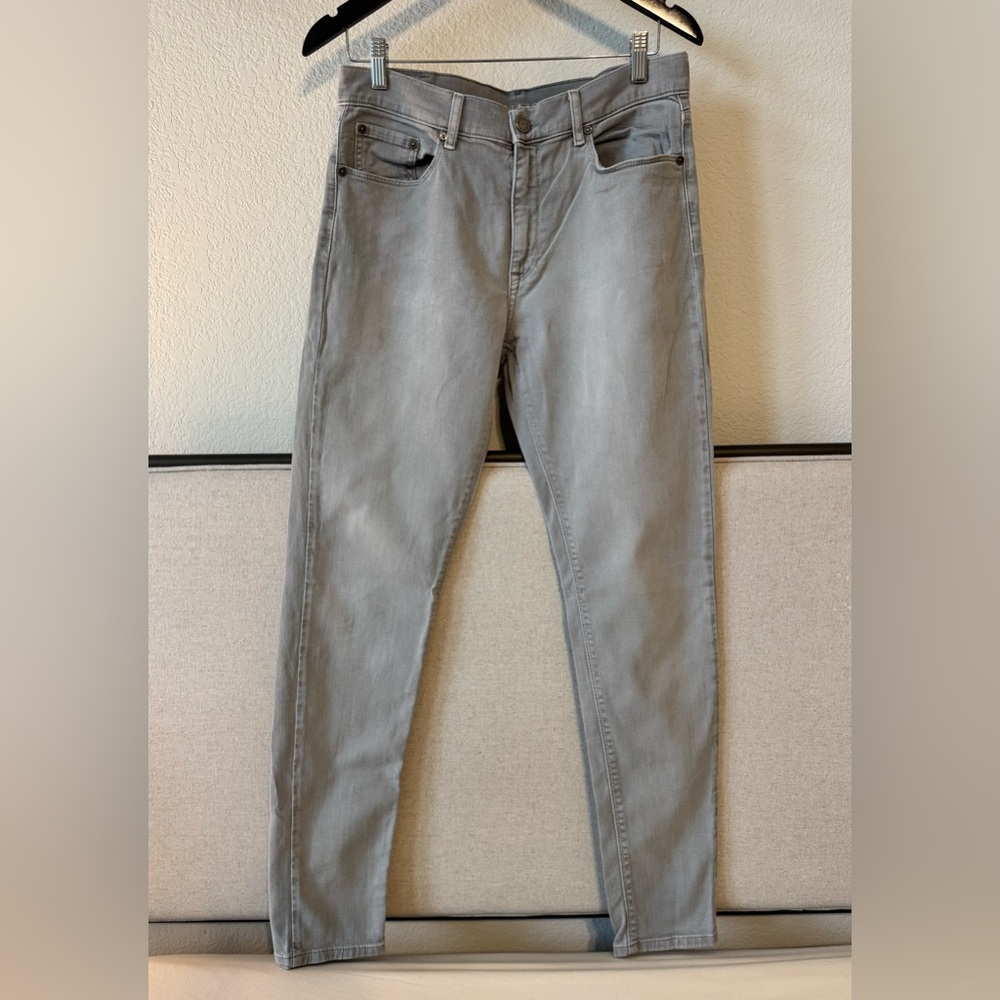 Mott & Bow Men's Skinny Mercer Jeans in Light Gray